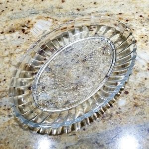 2/$6 Crystal Clear Trellis 8 1/2" platter